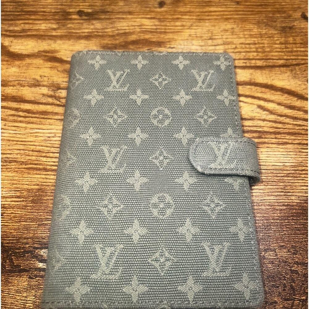 Vintage Louis Vuitton Agenda - Olive Green
